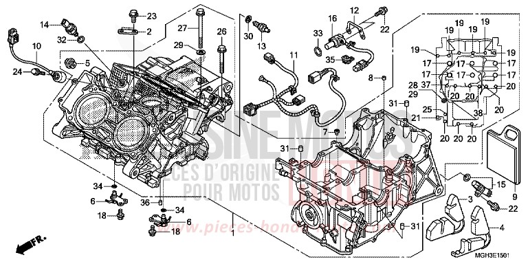 CRANKCASE (VFR1200XD) for VFR1200X Dual Clutch CANDY PROMINENCE RED (R342) from 2012